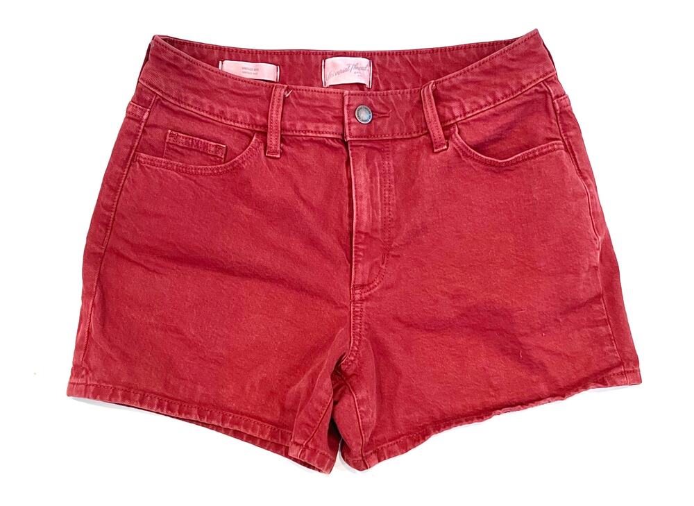 Womens Universal Thread Mid Rise Red Denim Shorts - Size 6/28